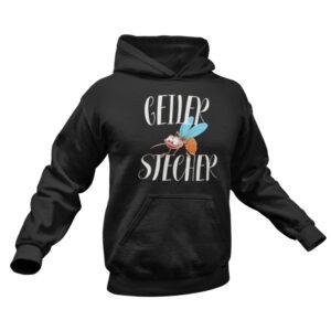 Schwarzer Hoodie mit der lustigen Illustration einer breit grinsenden Mücke mit hellblauen Flügeln und dem schwungvollen weißen Schriftzug „GEILER STECHER“.
