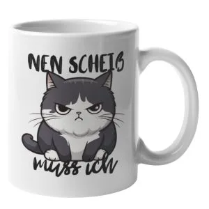 Weiße Tasse mit einer grimmig schauenden, schwarz-weißen Katze und dem handgeschriebenen Spruch „Nen Scheiß muss ich“ in Schwarz.